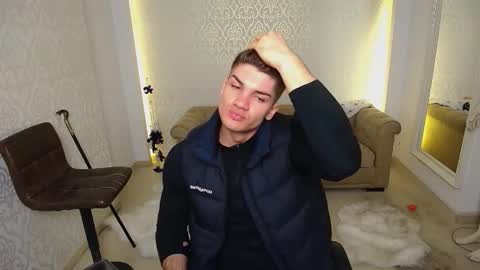 MaxKaiden online show from 11-04-25, 05:28