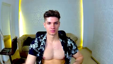 Snapshot of maxkaiden chatting on 02-12-26, 06:19 MaxKaiden online show from 02-12-26, 06:19