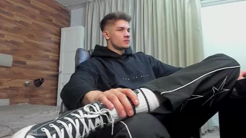 Snapshot of maxkaiden chatting on 03-23-26, 05:33 MaxKaiden online show from 03-23-26, 05:33