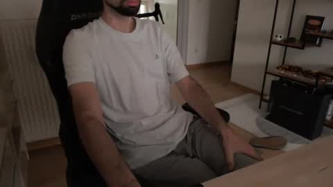 maxp0wer21 online show from 12-07-24, 11:40