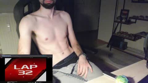 maxp0wer21 online show from 12-28-24, 05:33