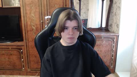 Snapshot of maxplay18 chatting on 12-01-25, 10:53 Max online show from 12-01-25, 10:53