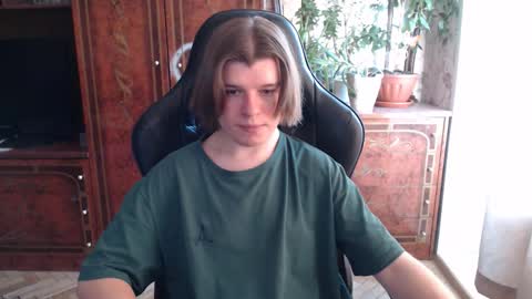 Snapshot of maxplay18 chatting on 02-04-26, 07:58 Max online show from 02-04-26, 07:58