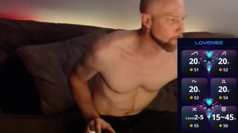 MaxRouger online show from 11-16-25, 12:55