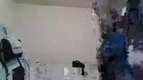 Snapshot of maxryderr chatting on 09-30-25, 12:59 Max Ryder online show from 09-30-25, 12:59