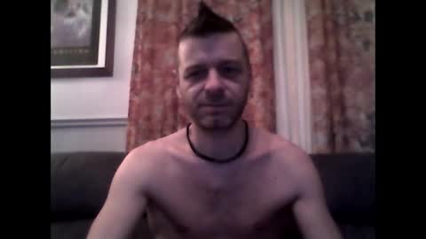 MaxTheWolf online show from 12-19-25, 12:23