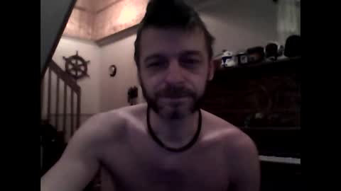 MaxTheWolf online show from 01-18-26, 11:36