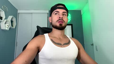 Maxi online show from 10-16-25, 10:44