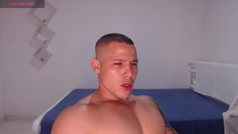 Max online show from 02-20-26, 06:48