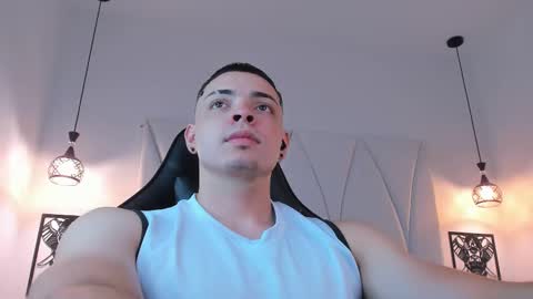 MAX online show from 02-25-25, 09:13