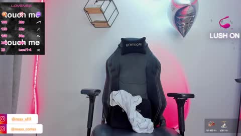maxx_cortes online show from 12-28-24, 08:26