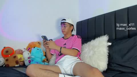 maxx_cortes online show from 01-31-25, 10:52
