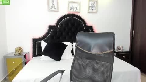 Maxxi online show from 01-27-25, 07:24