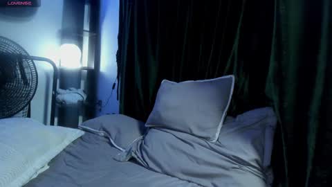 maxximus_10 online show from 12-05-25, 06:22