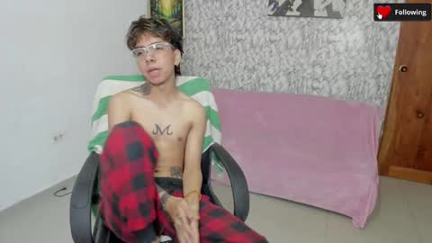 maxxis_eli01 online show from 10-09-25, 04:32