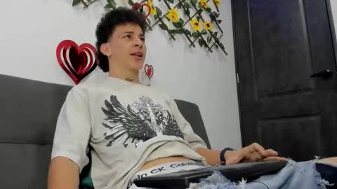 Max online show from 02-11-26, 03:00