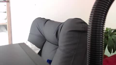 maxylody_69 online show from 10-24-25, 01:40