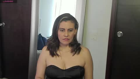 Victoria online show from 02-14-25, 06:29