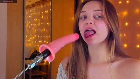 May Flower online show from 01-13-25, 06:05