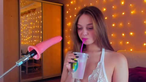 May Flower online show from 01-14-25, 01:49