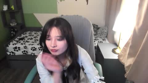 Snapshot of may_lings chatting on 03-04-26, 09:21 may_lings online show from 03-04-26, 09:21