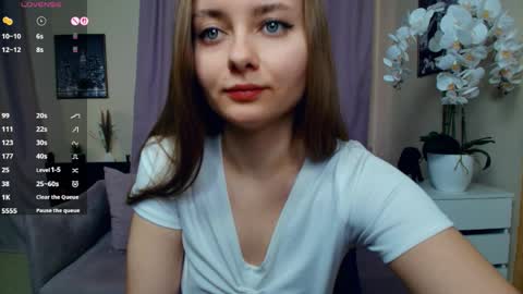 Snapshot of may_wow chatting on 04-05-26, 10:45 Katrin online show from 04-05-26, 10:45