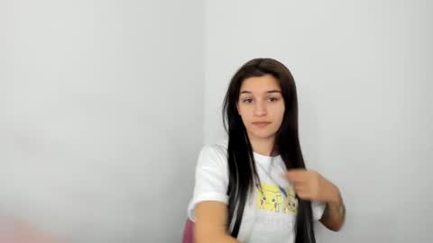 Maya online show from 01-11-26, 04:56