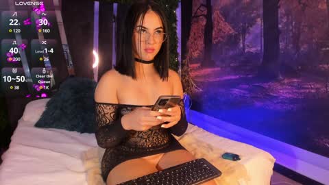 Maya online show from 12-18-24, 07:04