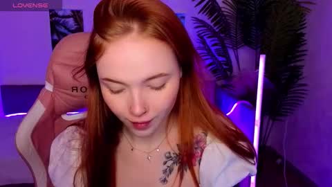 Maya online show from 10-15-25, 02:22