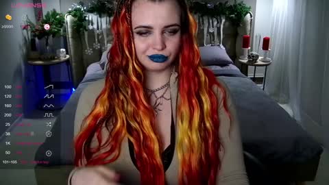 Snapshot of maya_mils chatting on 12-27-24, 07:29 Maya Mils online show from 12-27-24, 07:29