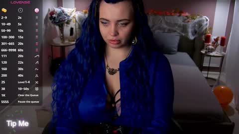 Maya Mils online show from 11-04-25, 01:16