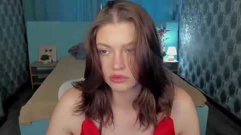 Mimi online show from 06-26-26, 08:52