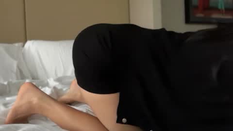 Snapshot of mayaandalex123 chatting on 01-10-25, 07:35 Maya and Alex online show from 01-10-25, 07:35