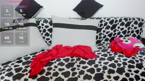 Snapshot of mayablowsyou chatting on 09-26-25, 04:38 mayablowsyou online show from 09-26-25, 04:38