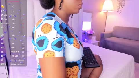 Maya online show from 12-12-24, 03:54
