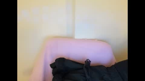 Snapshot of mayachka10 chatting on 03-15-26, 03:18 mayachka10 online show from 03-15-26, 03:18