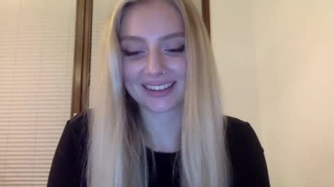 mayaflirt online show from 05-14-26, 08:26