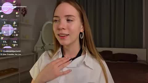 My name is Kara  online show from 11-07-25, 08:42