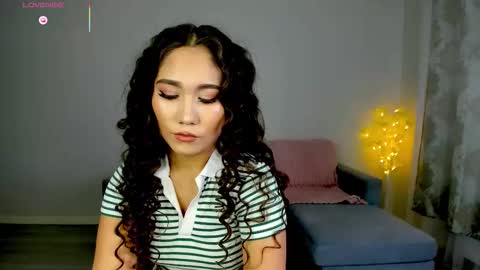 Snapshot of mayamei chatting on 02-20-26, 11:32 Mia online show from 02-20-26, 11:32