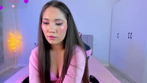 Snapshot of mayamei chatting on 03-05-26, 01:51 Mia online show from 03-05-26, 01:51