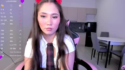 Snapshot of mayamei chatting on 03-19-26, 02:32 Mia online show from 03-19-26, 02:32