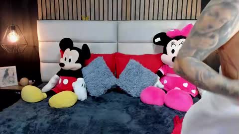 Nicolle Ruselle   Hello my lovely  schedule for great fun from  630 am and end 800 pm Colombian time I wait for you online show from 02-28-25, 03:37