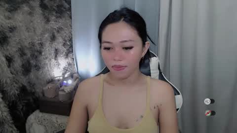 Snapshot of mayasally_ chatting on 02-25-26, 10:03 mayasally_ online show from 02-25-26, 10:03