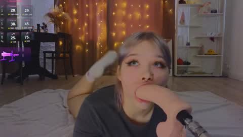 Maya  online show from 02-06-25, 11:32