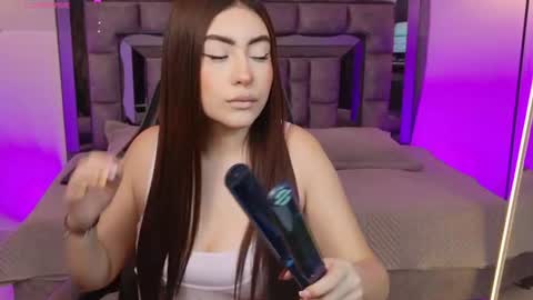 Maya Vexx online show from 06-25-26, 03:05