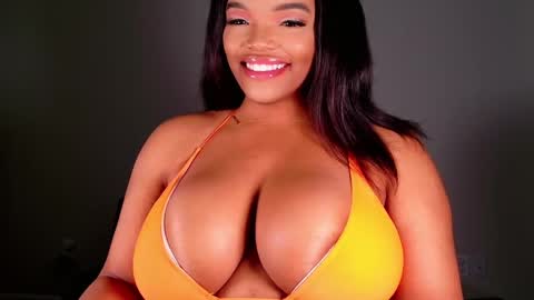 MayBabi online show from 02-10-25, 11:46