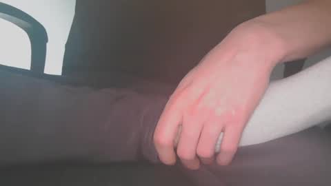 Snapshot of maybeex111 chatting on 01-13-25, 11:08 Someone online show from 01-13-25, 11:08