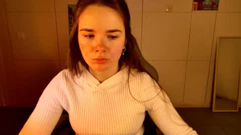 Snapshot of maybloom_ chatting on 02-16-26, 06:09 maybloom_ online show from 02-16-26, 06:09