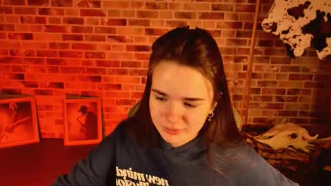 Snapshot of maybloom_ chatting on 02-24-26, 06:11 maybloom_ online show from 02-24-26, 06:11