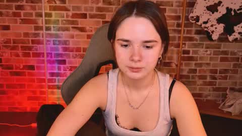 Snapshot of maybloom_ chatting on 03-12-26, 02:34 maybloom_ online show from 03-12-26, 02:34